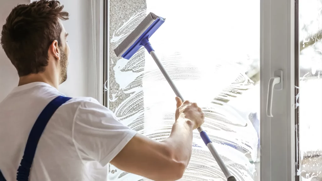 Fensterreinigung Glasreinigung nähe Leimen